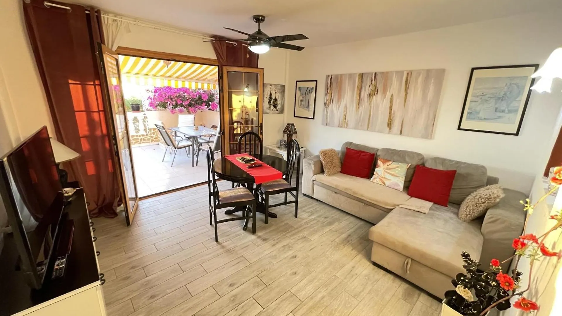 דירות אדחה 108 Parque Cristina, Ocean View, Heated Pool, Free Wi Fi
