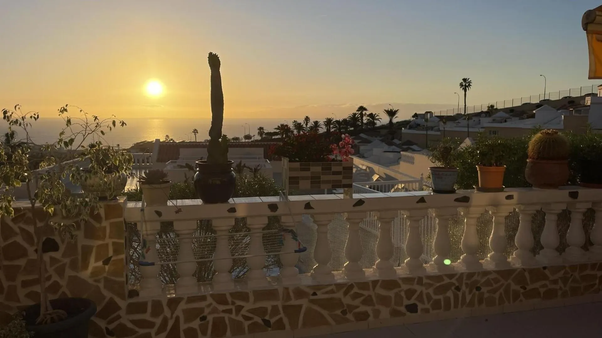 דירות אדחה 108 Parque Cristina, Ocean View, Heated Pool, Free Wi Fi 0*,  ספרד