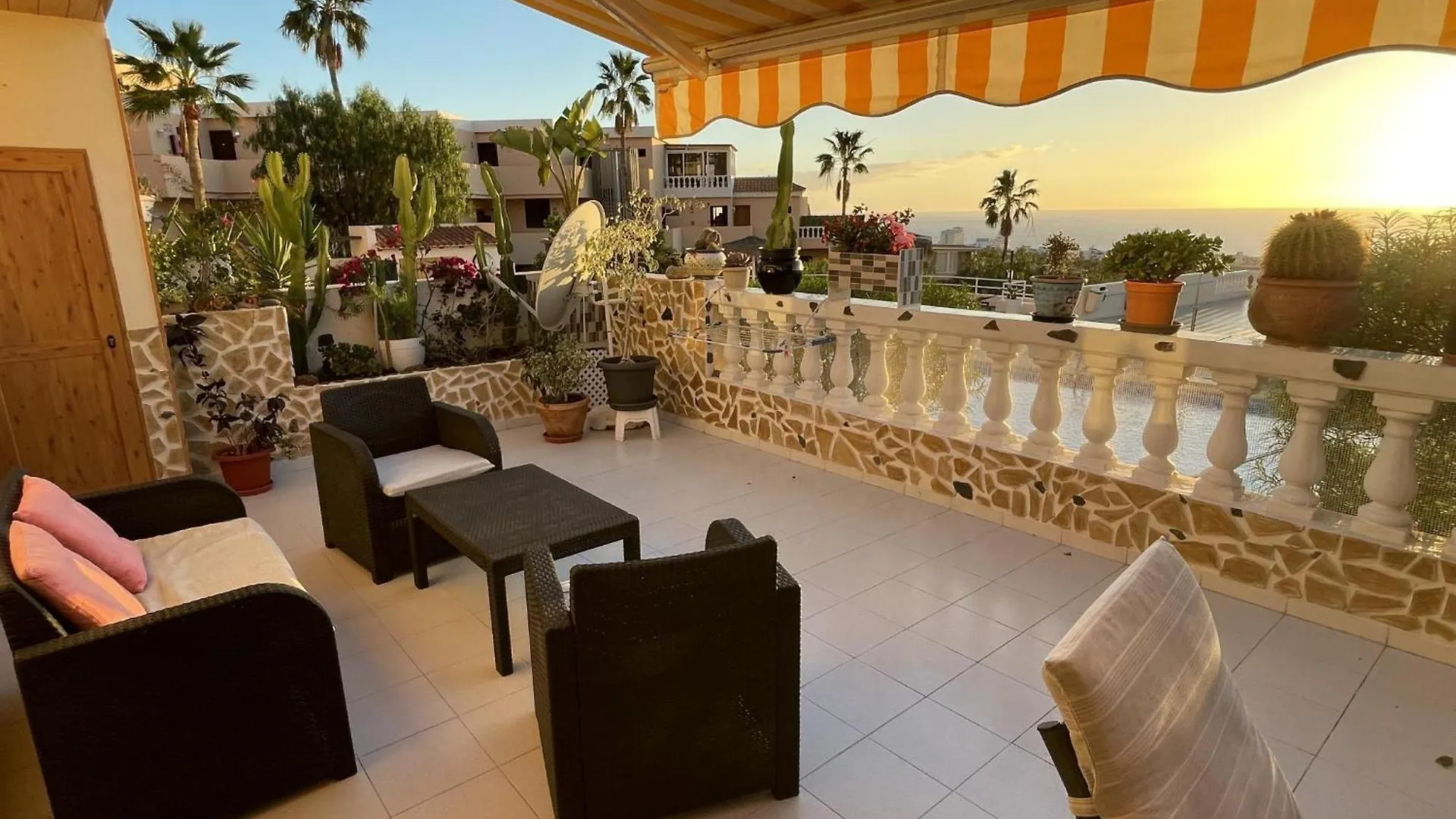 דירות אדחה 108 Parque Cristina, Ocean View, Heated Pool, Free Wi Fi